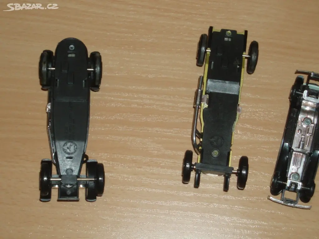 Angličáky,autíčka 5 kusů veterání viz foto - cena za celek - 6