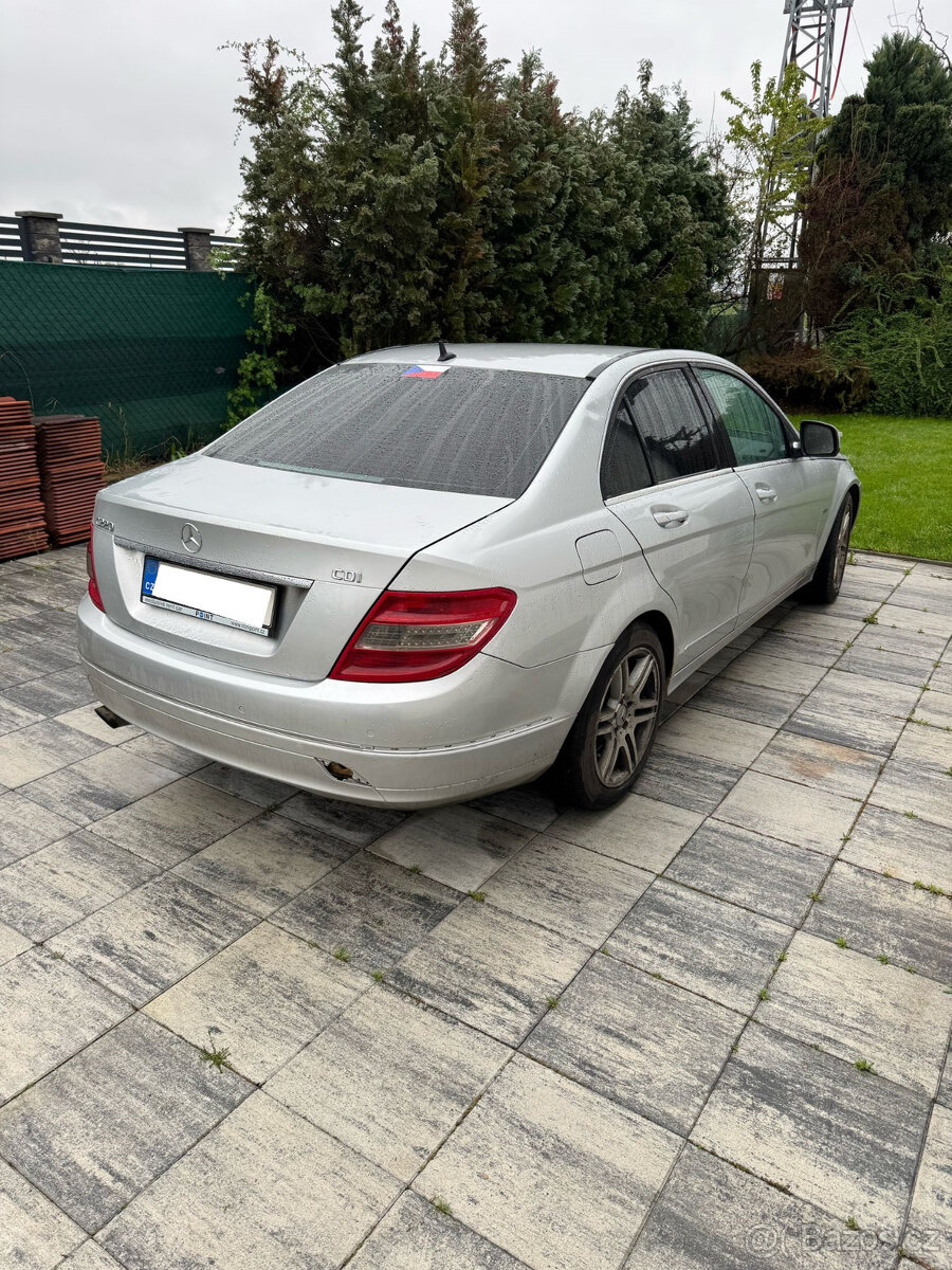 MERCEDES BENZ C 220CDi AVANTGARDE - 6