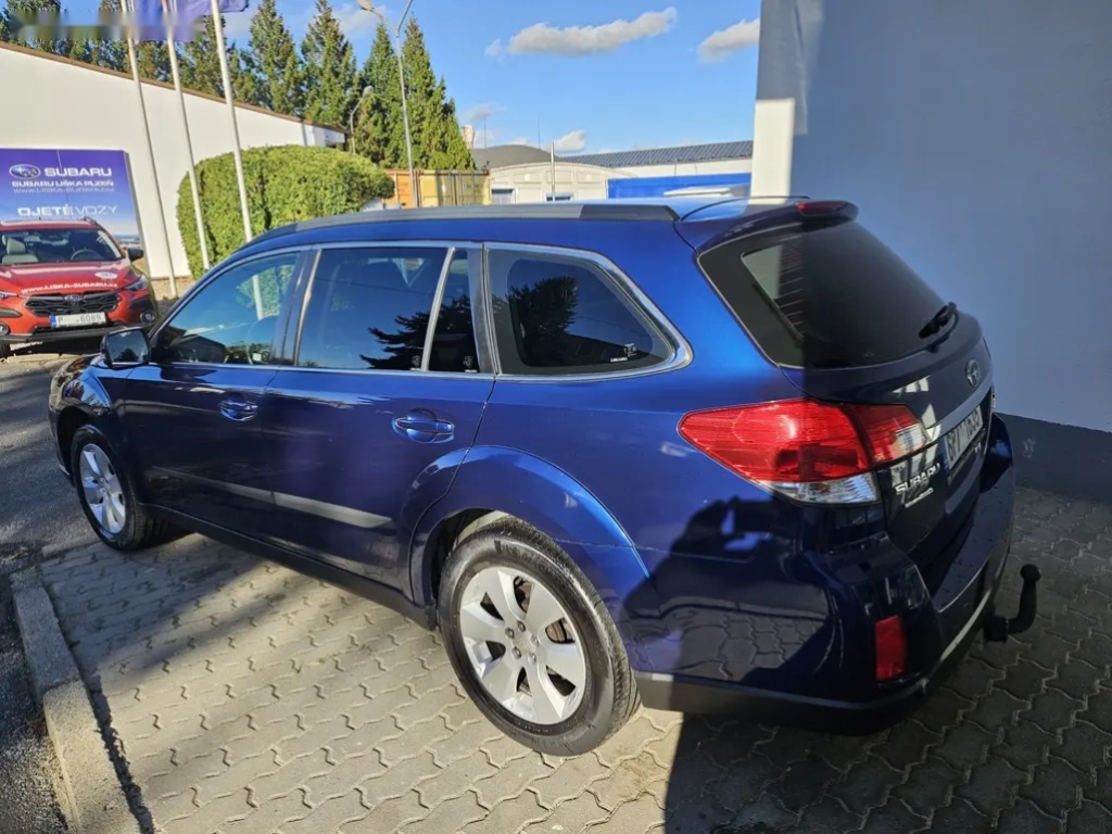 Subaru Outback, 2,0D Active - 6