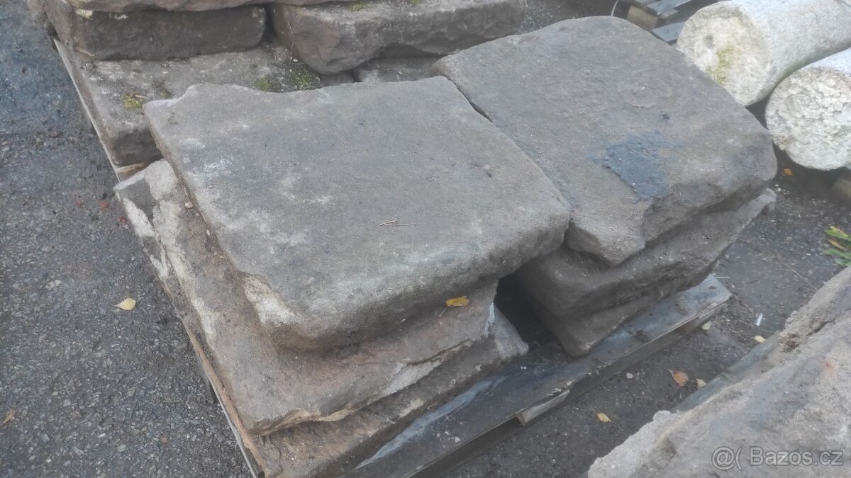 Stará kamenná dlažba, pískovcová dlažba, zápražáky, 40 m2 - 6