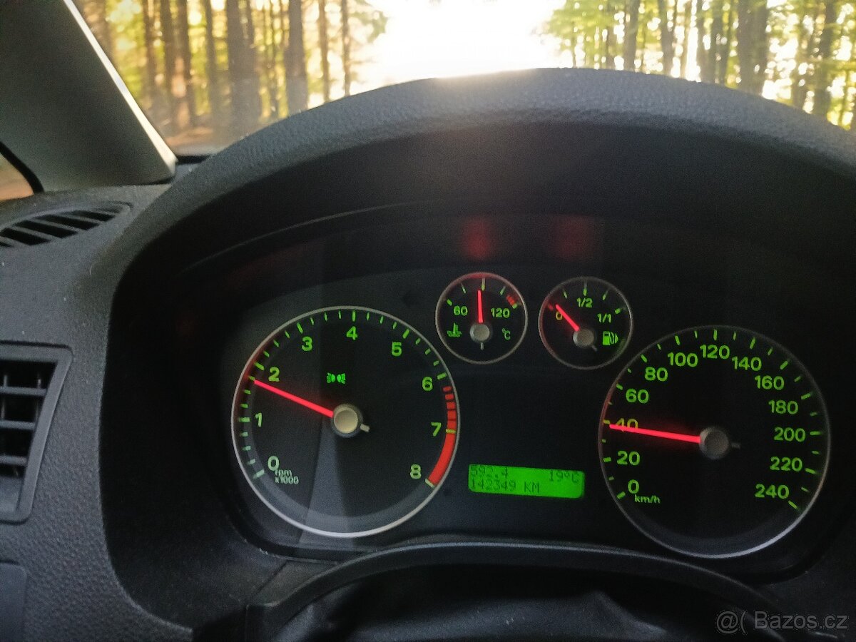 Ford C Max, 55 000,- Kč, najeto 143tis. Bez koroze. - 6