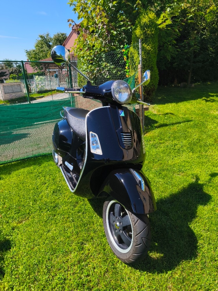Vespa GTS 125 i.e. (2013) po servisu VÝPRODEJ - 6