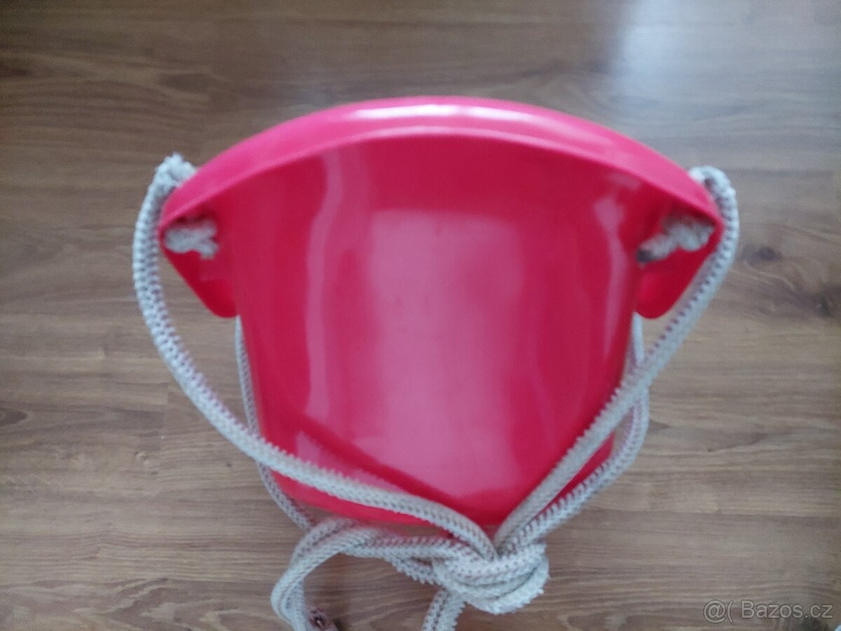 Pěkná dětská houpačka pro malé a menší děti - domů i ven - 6