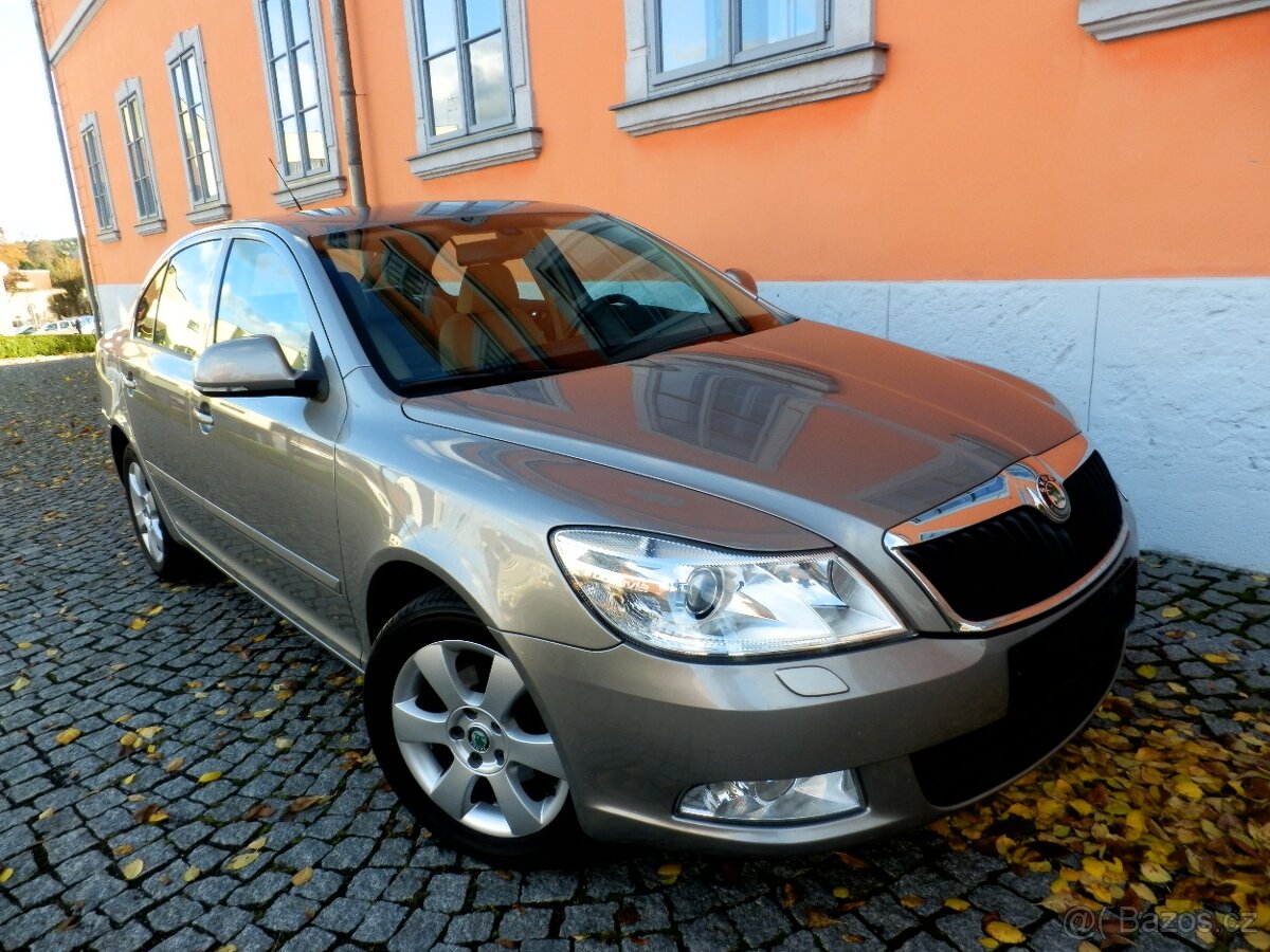 ŠKODA OCTAVIA TDi TOP STAV FACELIFT ELEGANCE - 6