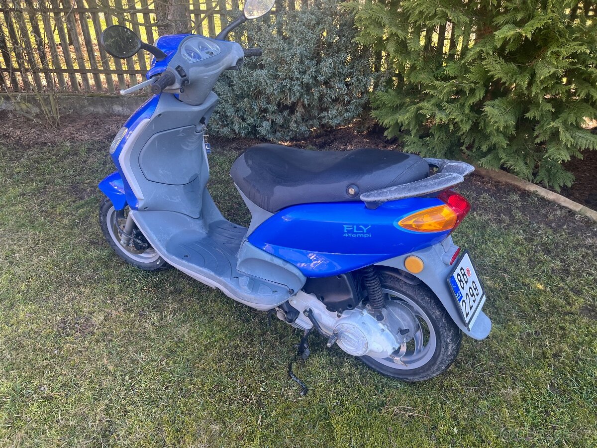 Piaggio fly skútr 50 - 6
