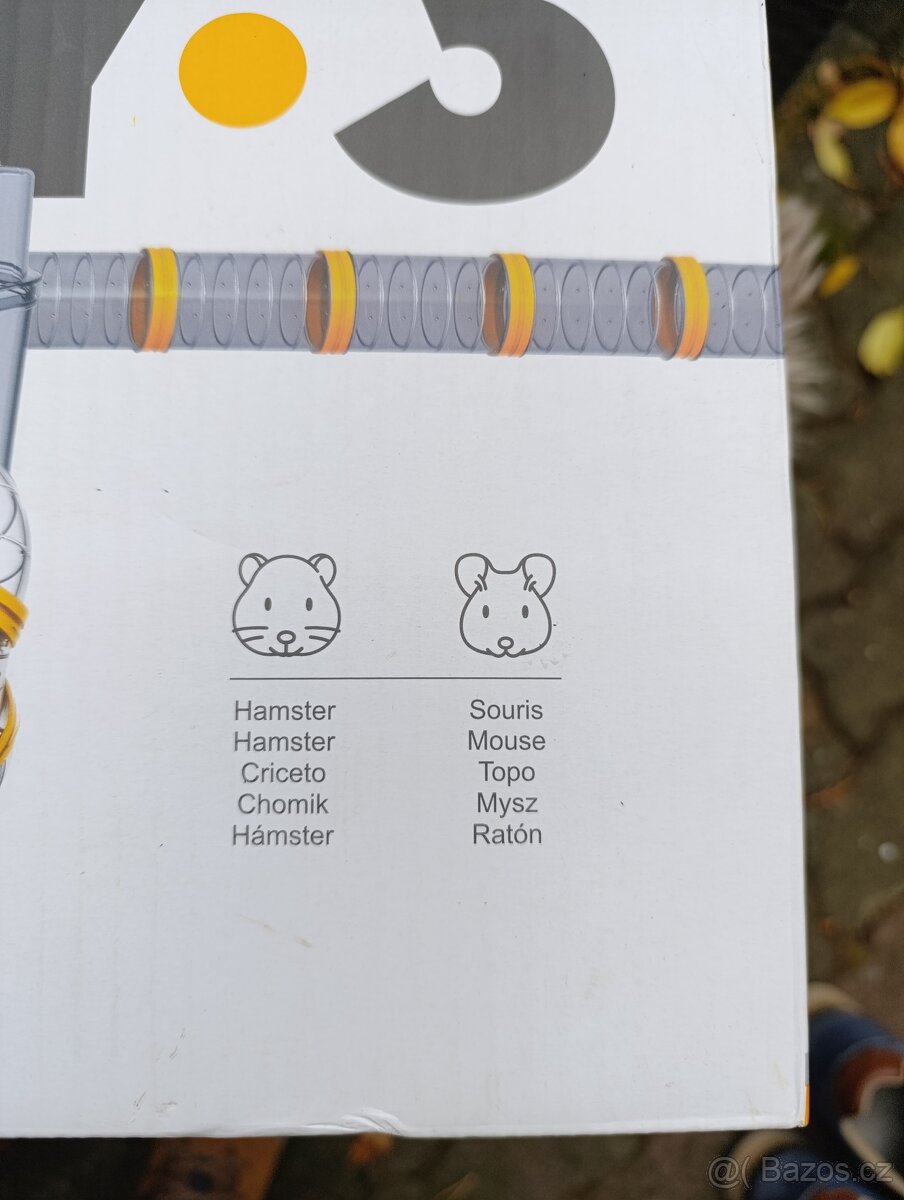 Prodám klec s doplňky - 6