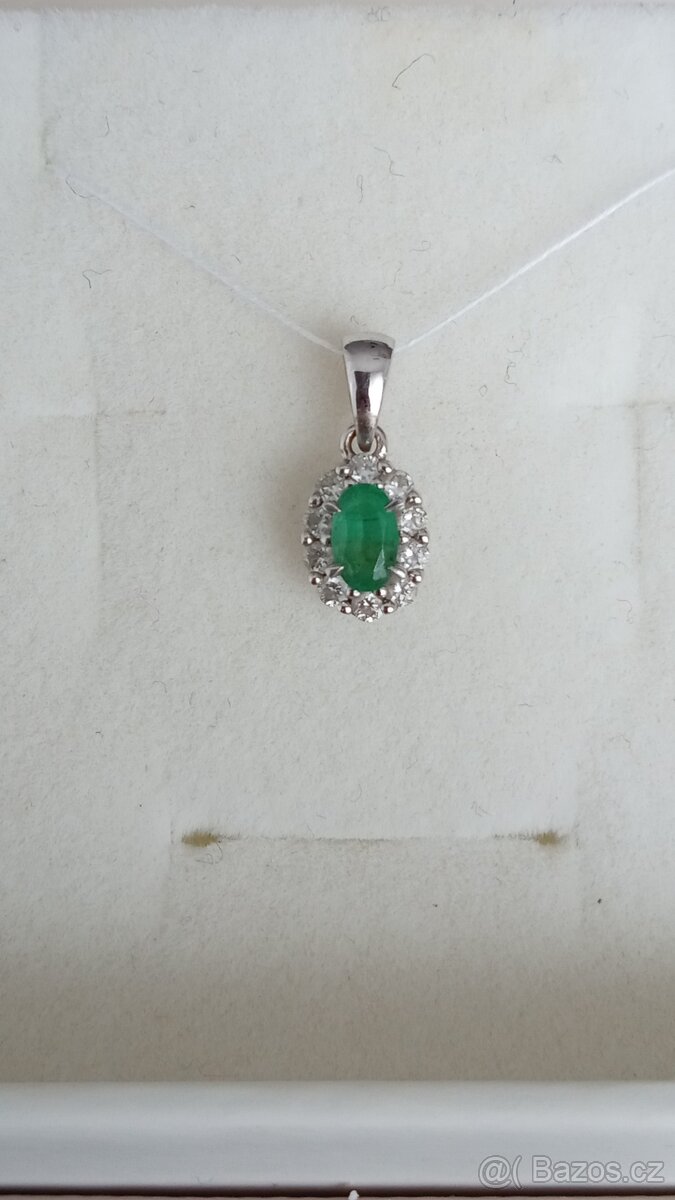 Přívěsek s bílého zlata se smaragdem a brilianty - 6