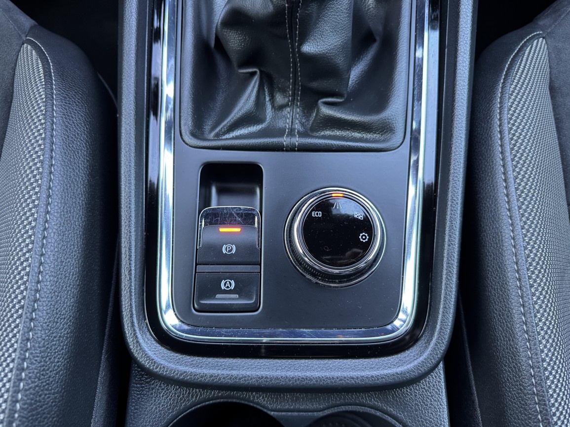 Seat Ateca 1.4TSi Exellence Full LED Navi Digi Klima Kamera - 6