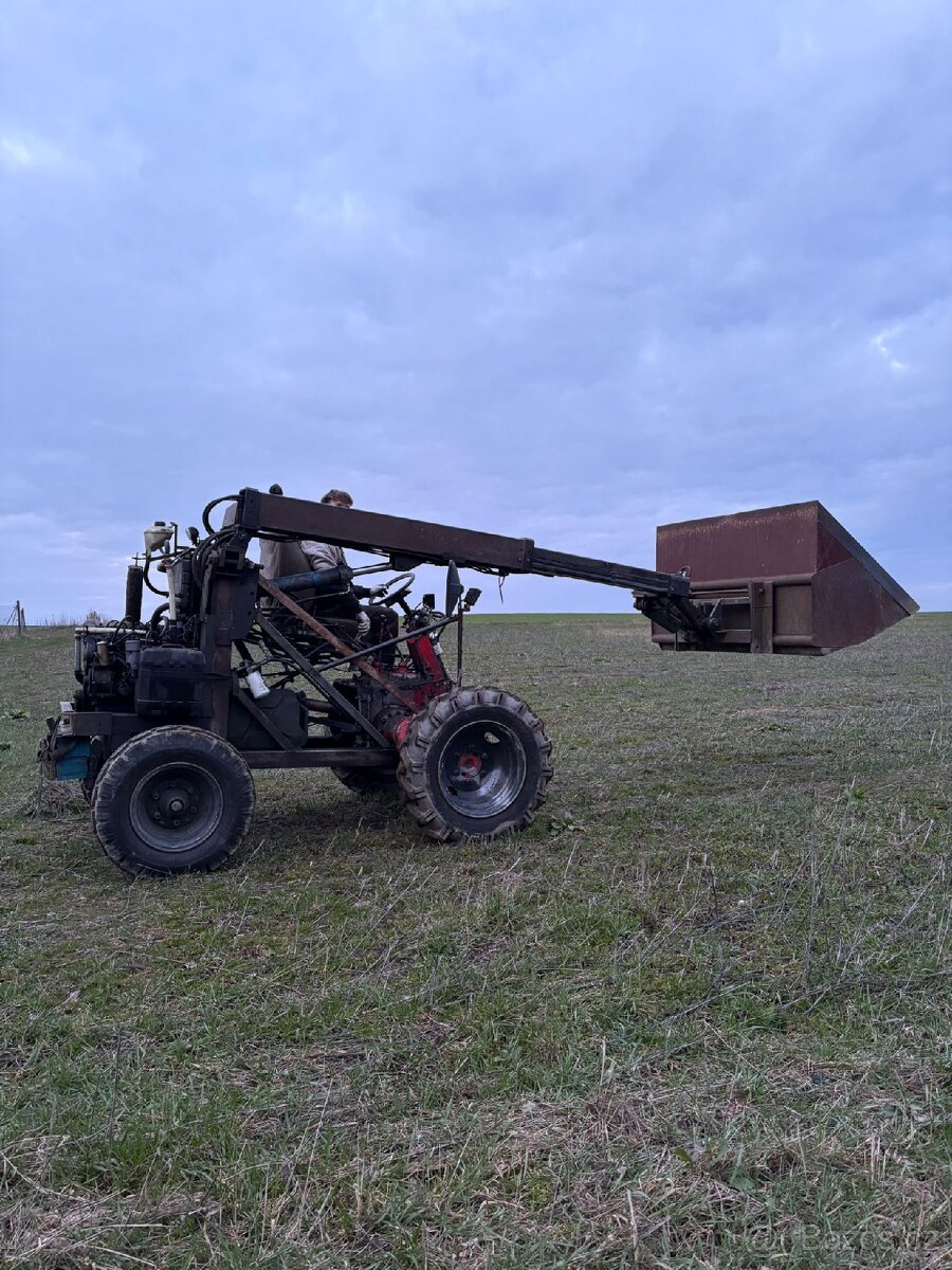 Teleskopický nakladač - 6