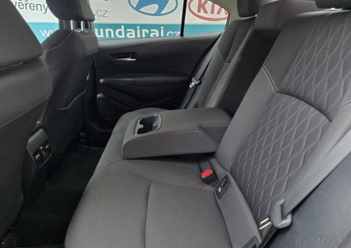 Toyota Corolla 1,5 VVT-i V ZÁRUCE-KAMERA - 6