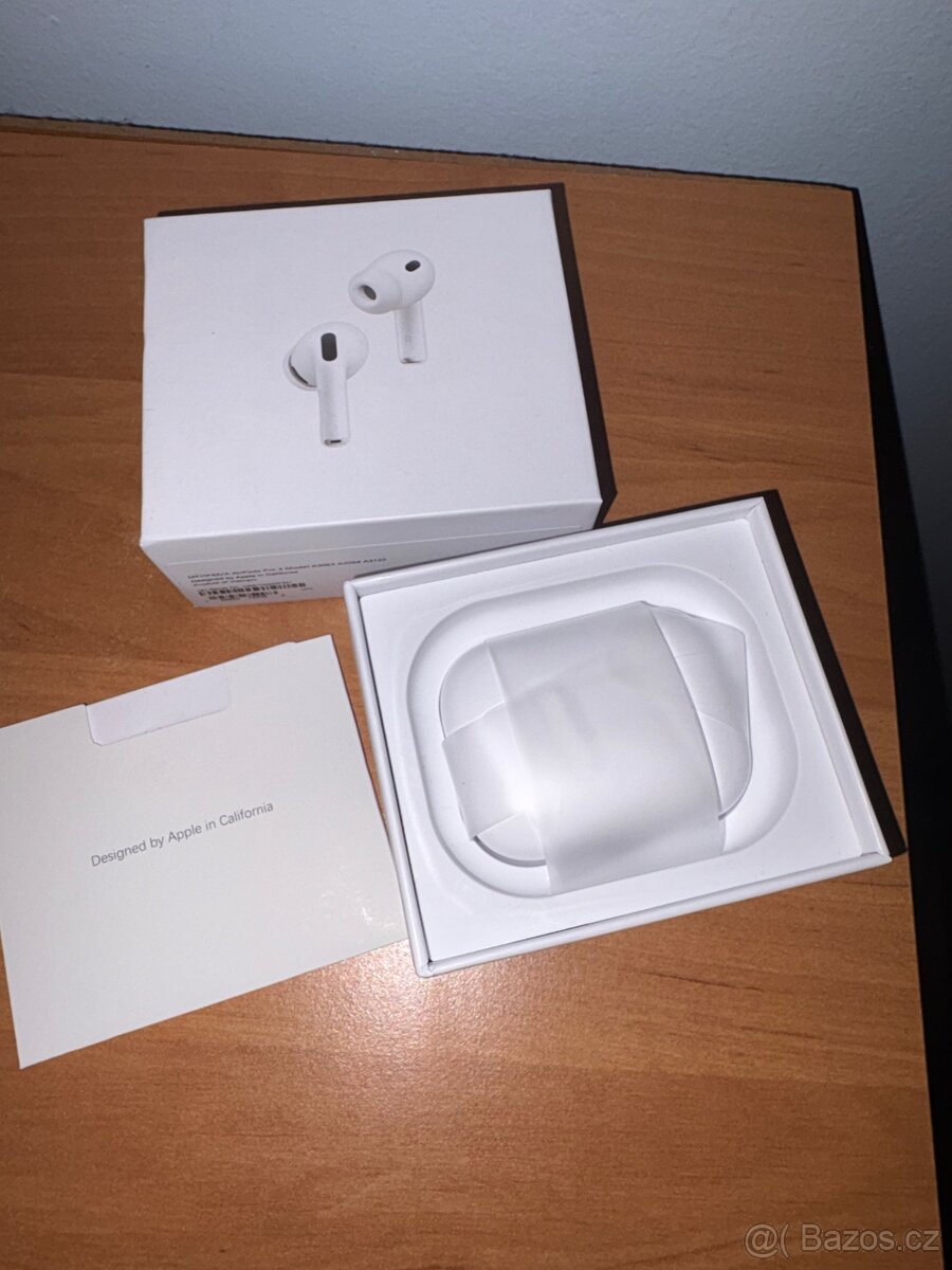AirPods pro 3 - 6