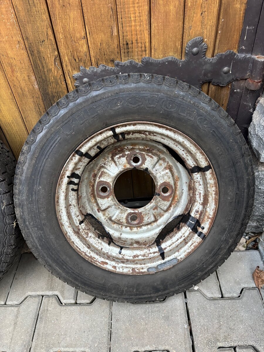 Kola na Trabant 601 - 6