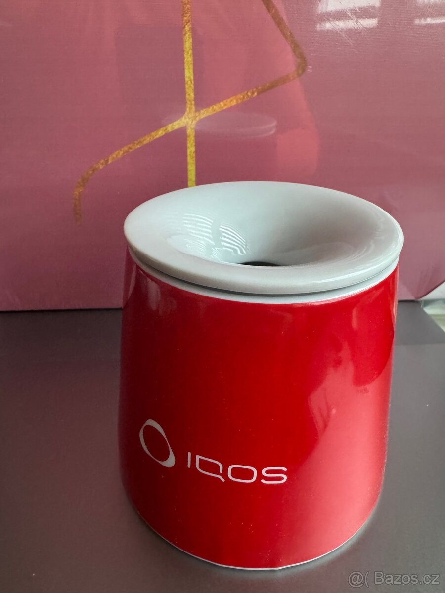 heetelníky/popelníky originál 450,-Kč/ks - 6