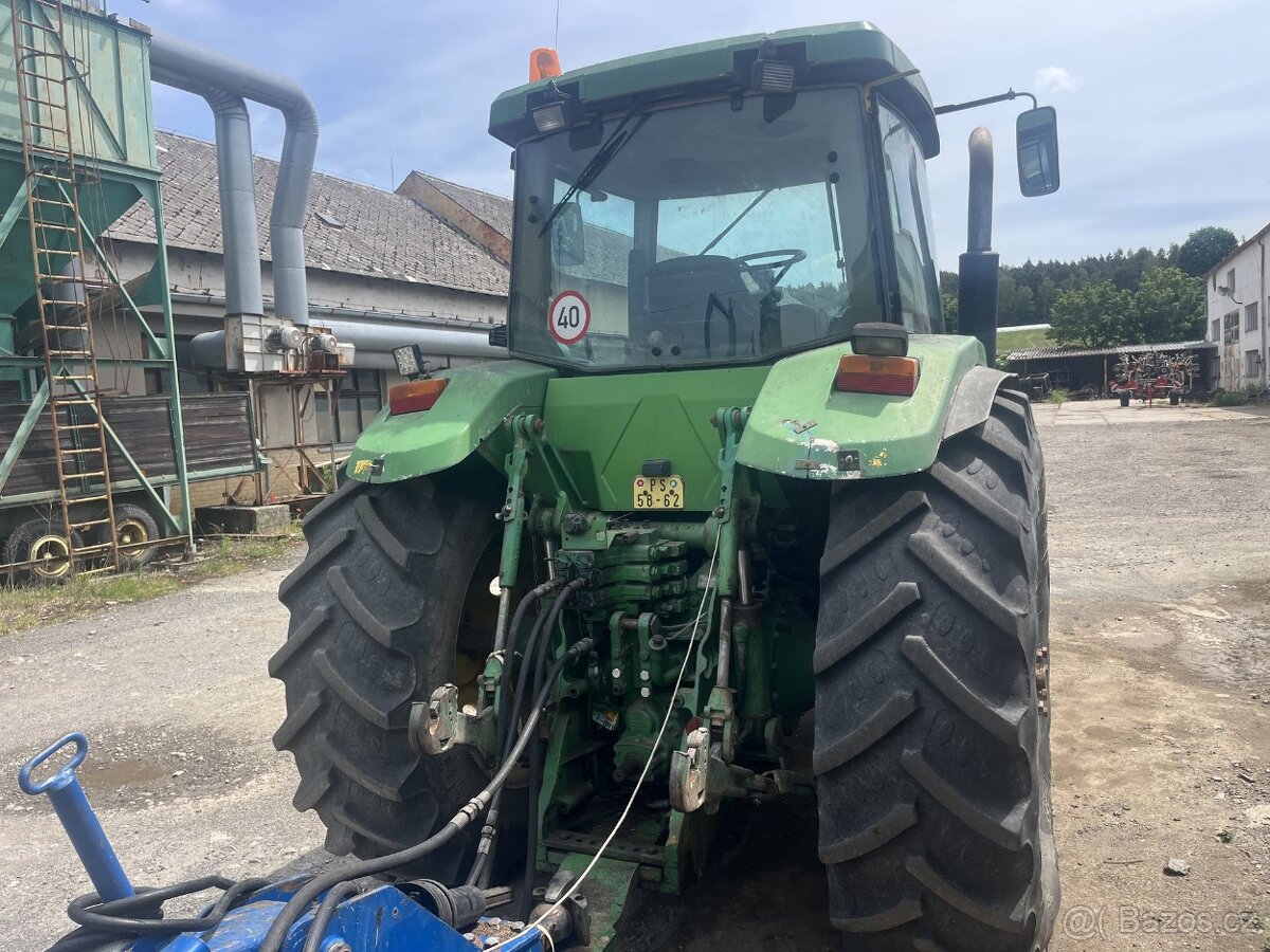 John Deere 8100 - 6