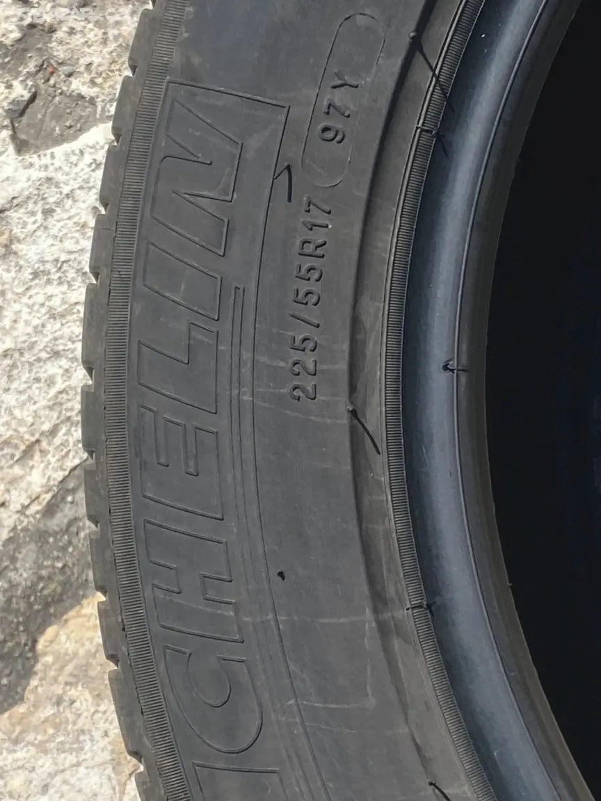 Pneu letní 225/55R17 - 6