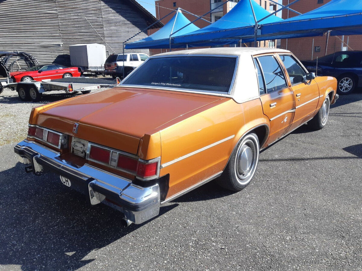 oldsmobil delta 88 - 6