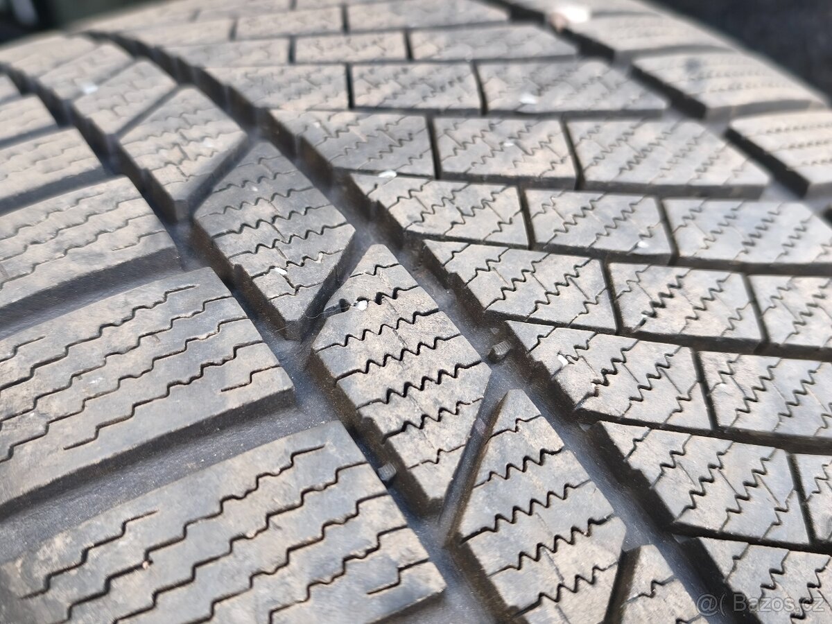 Zimní pneu 275/35R20 2kusy Continental - 6