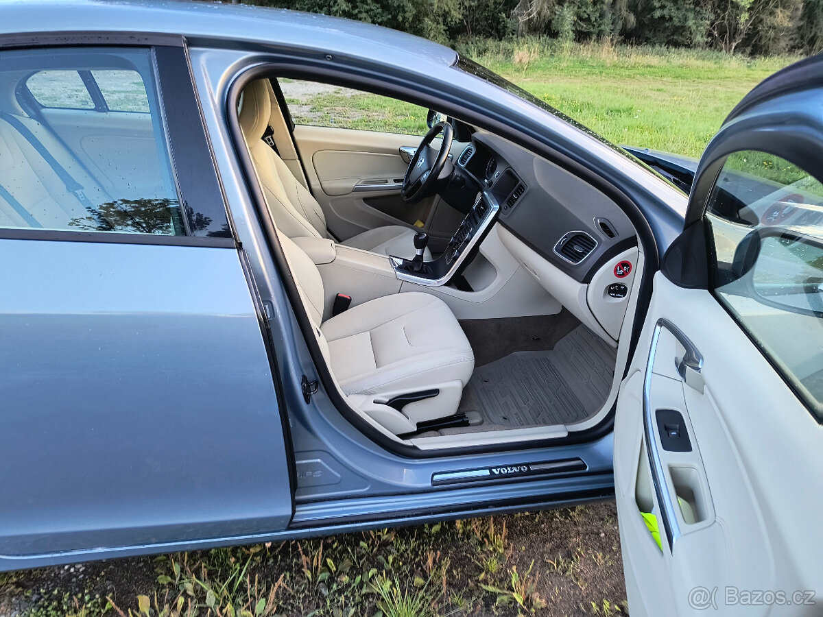 Volvo S60 - 6