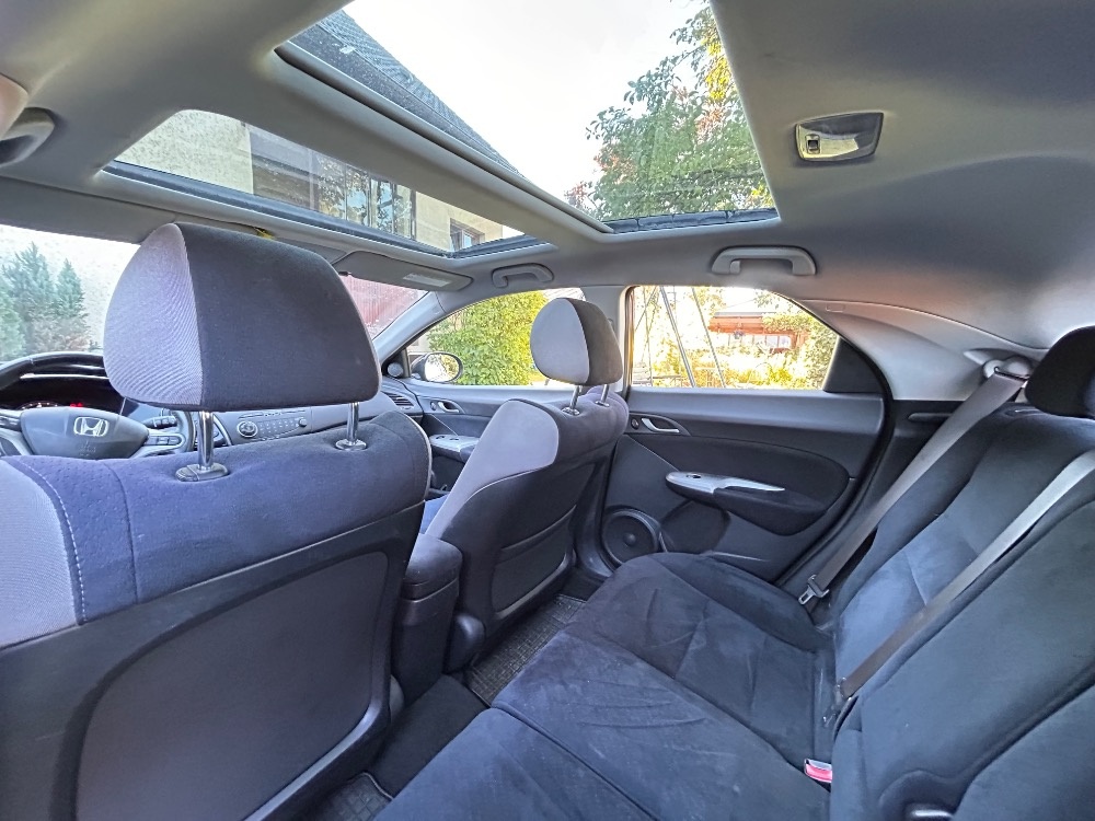 Honda Civic 8g 1.8 i-VTEC - 6