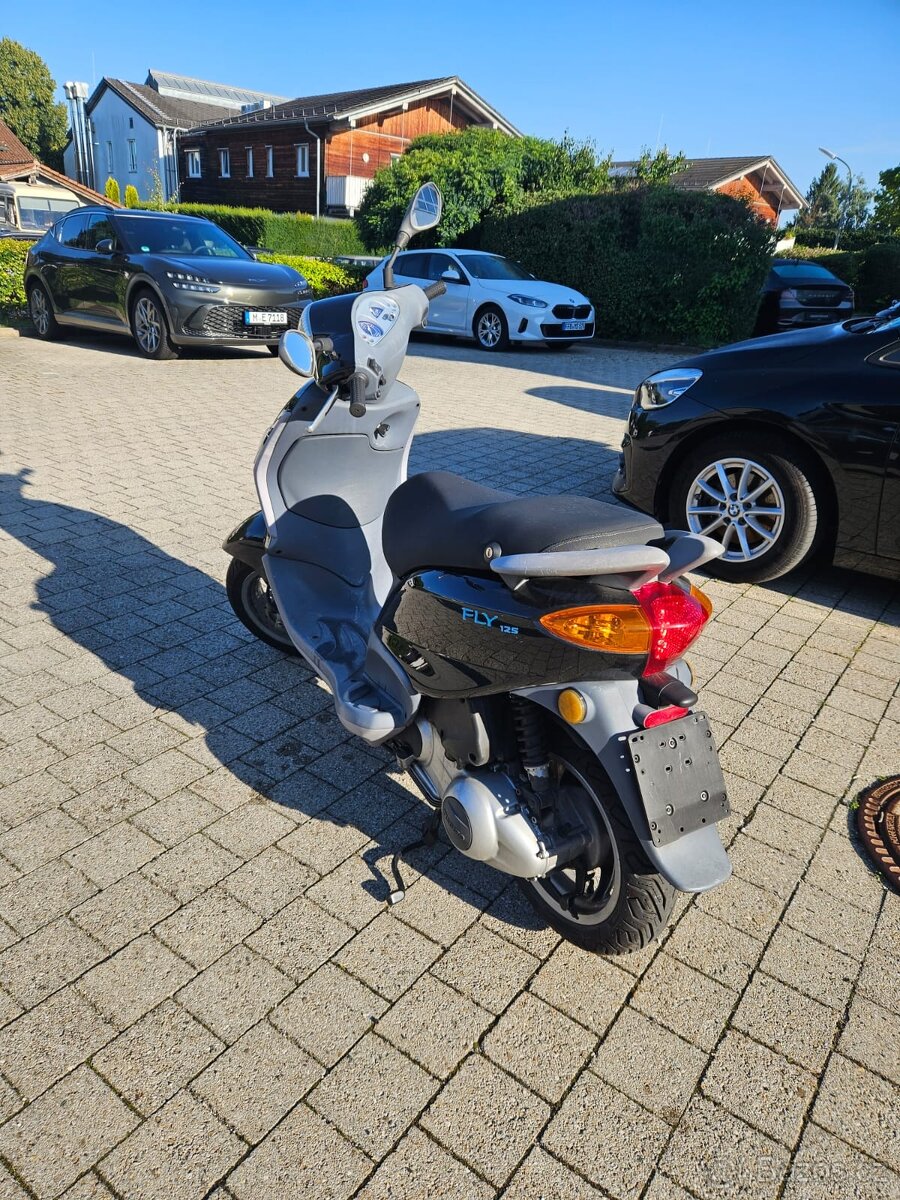 Piaggio Fly 125 - 6