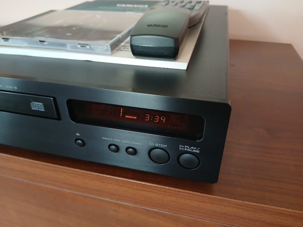 YAMAHA CDX-9 - 6