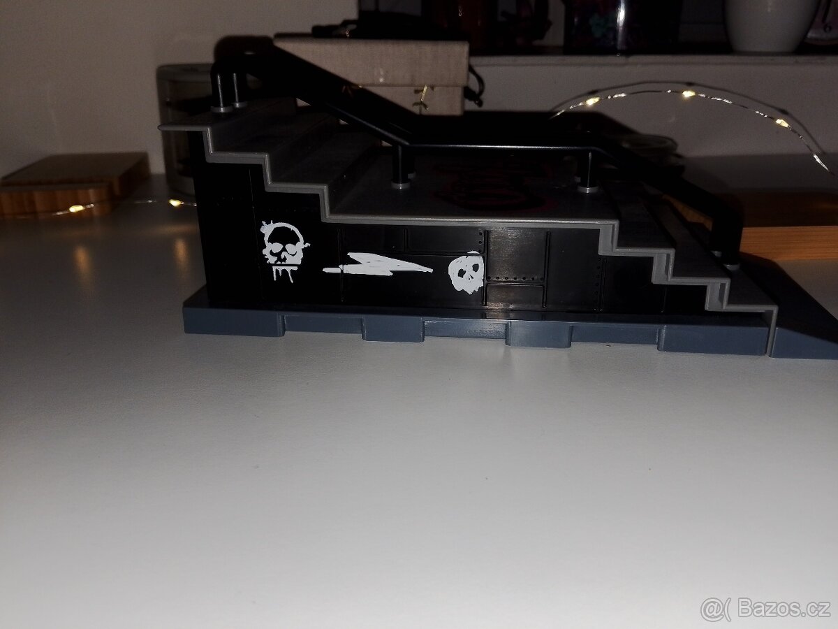 Mini rampa na mini skejty - 6