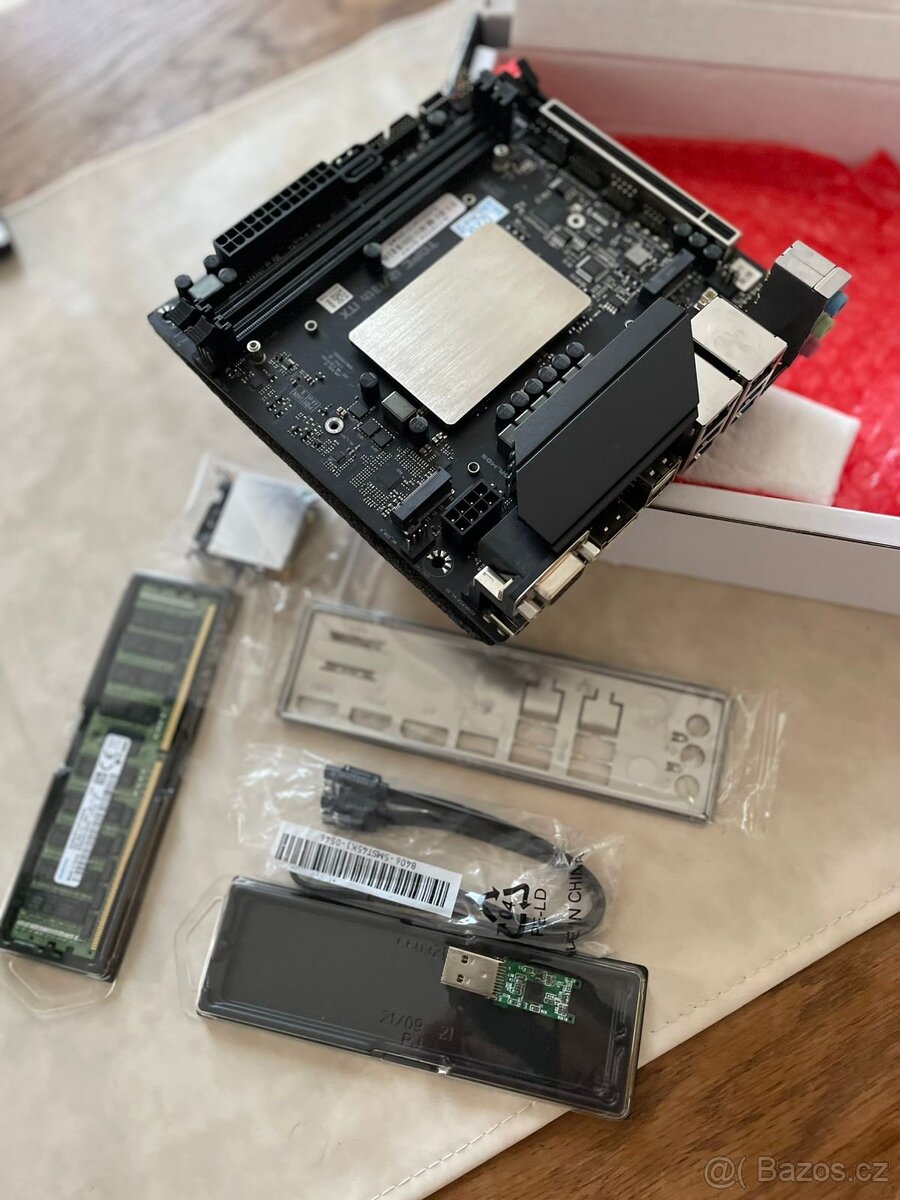 Mini-ITX+Intel Core+RAM+SSD - 6