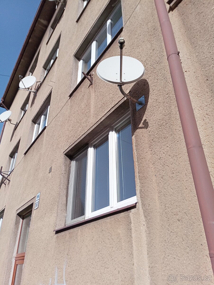 Tídílná plastová okna - 6