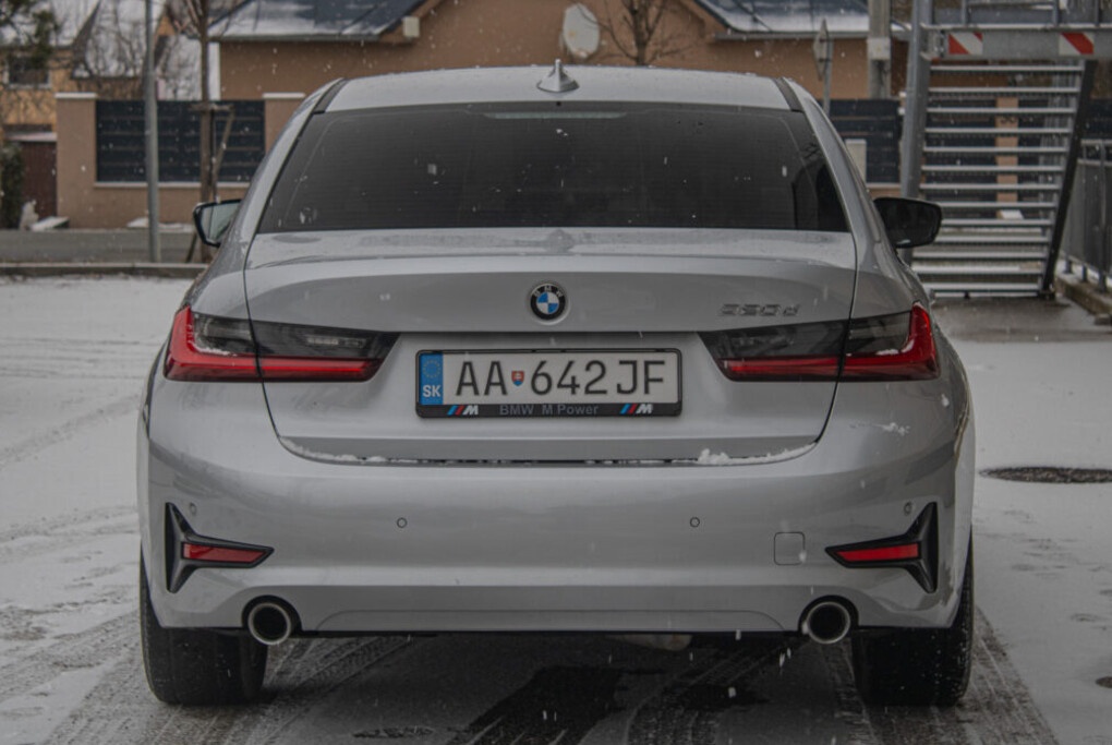 BMW Rad 3 320d Advantage A/T RWD - 6