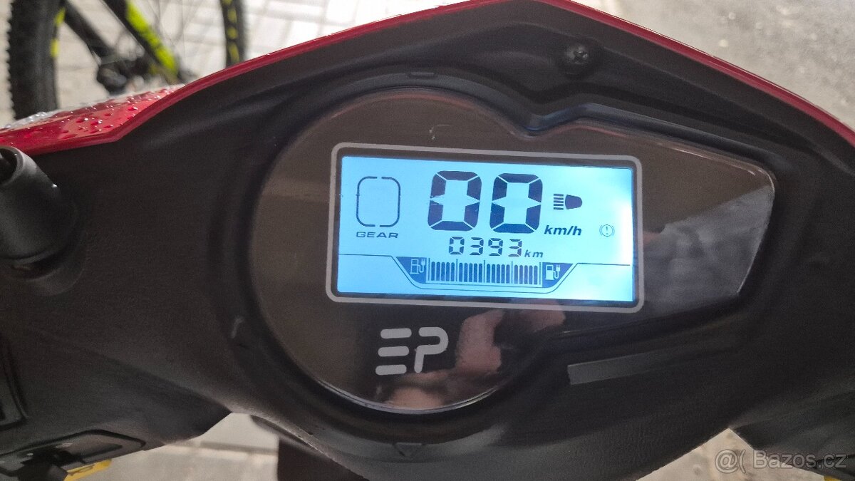 Elektro skútr ElektroPower Volt M3 - 6