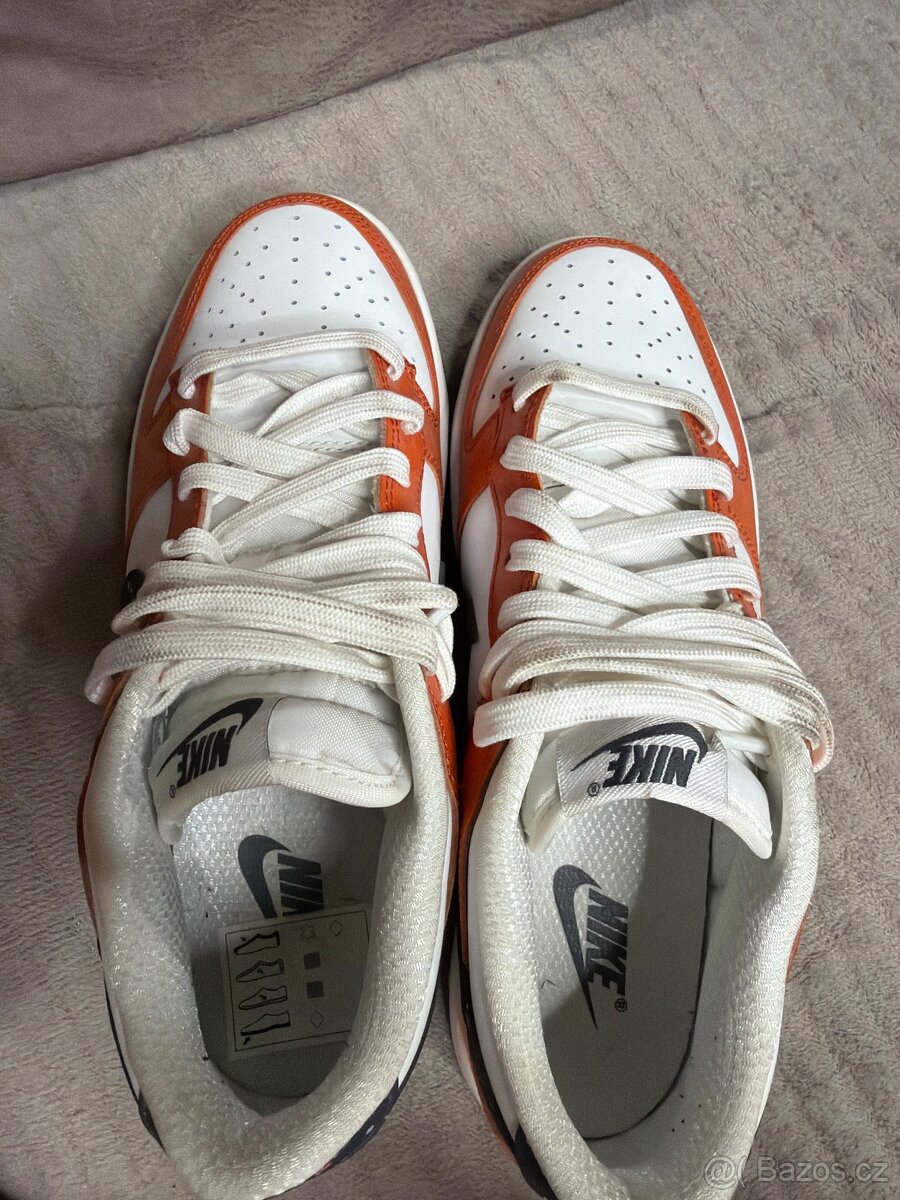 Nike Low Dunk Starry Schoow - 6