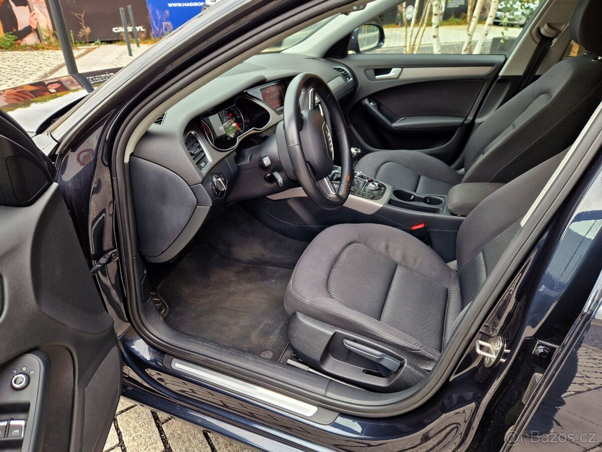 Audi A4 B8 facelift, 2013, 2.0 120 kW, manuál, bi-xenon - 6