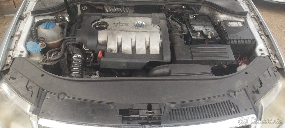 AUDI A4 1.9TDI VEŠKERÉ DÍLY PLATÍ DO SMAZÁNÍ - 6