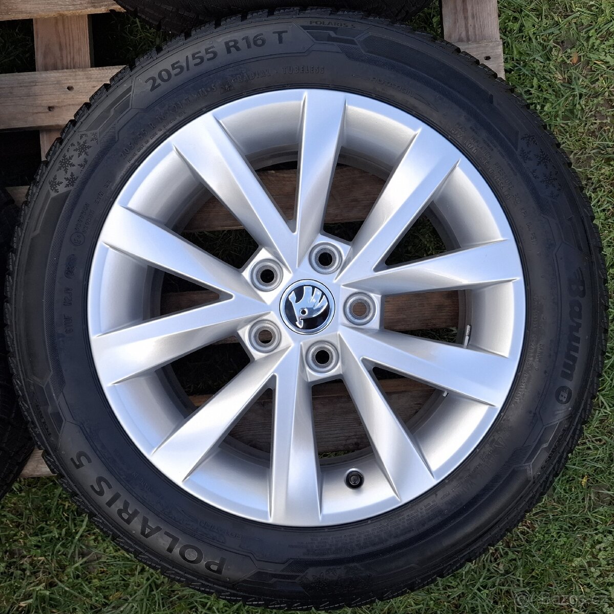 312 Zánovní zimní sada Octavia III 205/55/16 - 6