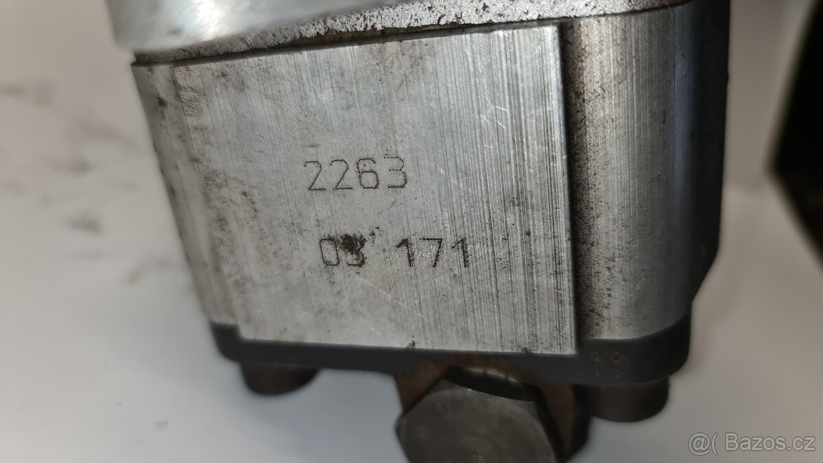 Nálezové Zubové hydraulické čerpadlo AS7G06Y33 (Mobilní) - 6