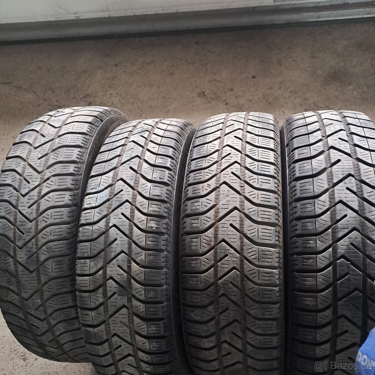 Pirelli 175/65R15 snowcontrol serie 3 M+S - 6