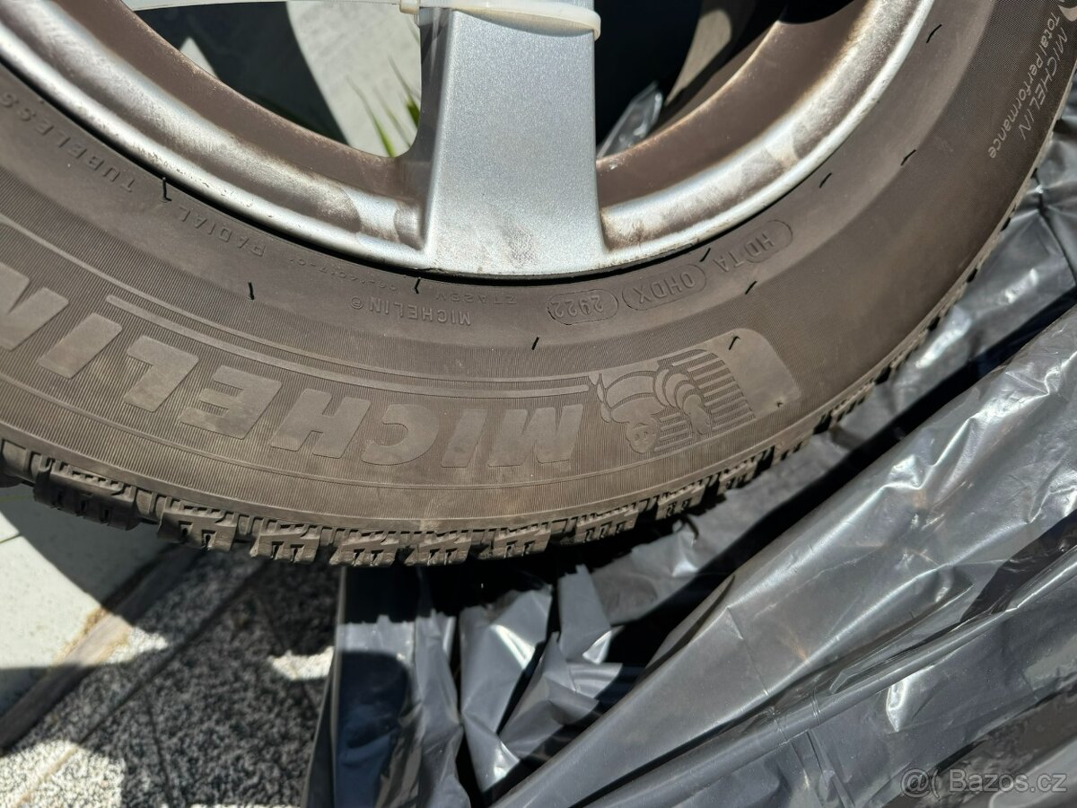 Disky na VW Golf 6 + zimní pneu Michelin - 6