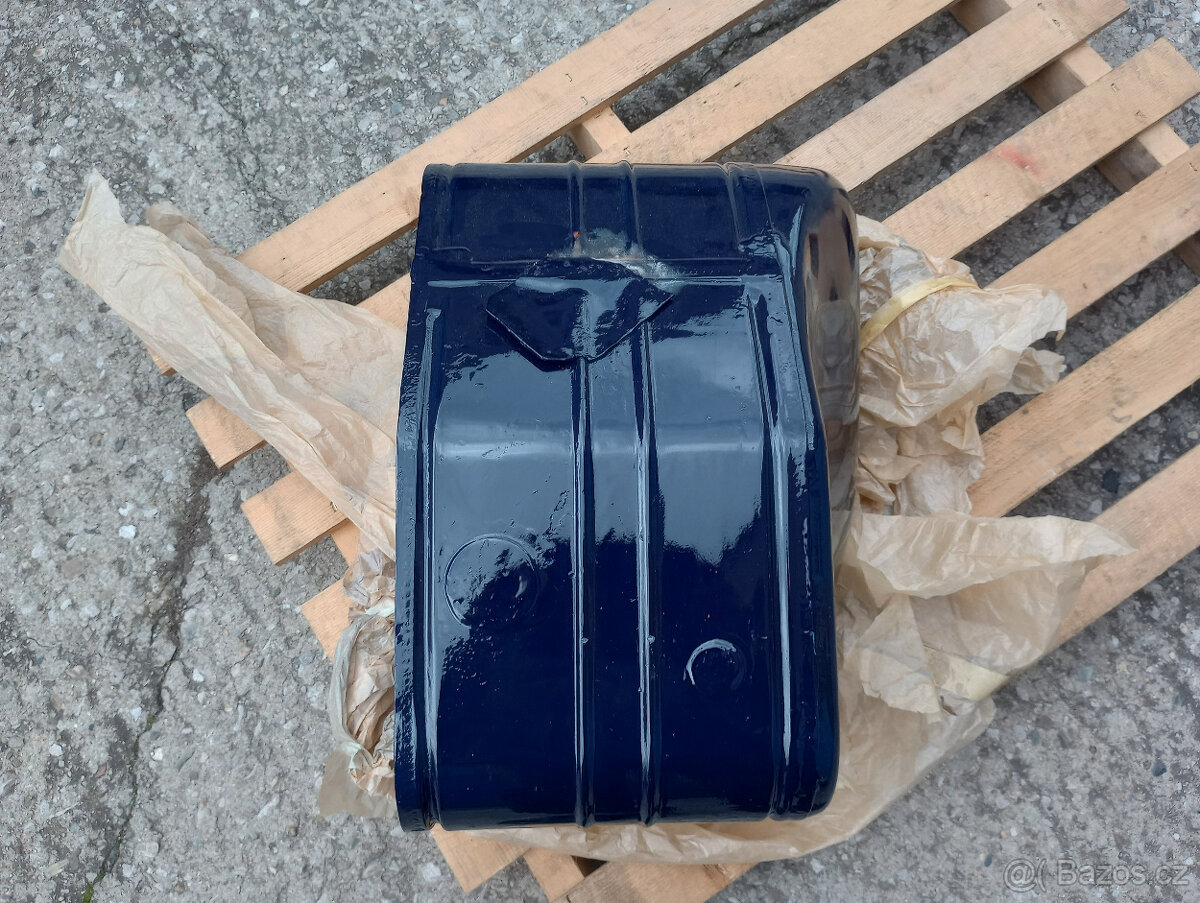 Fiat 600 A palivová nádrž - 6