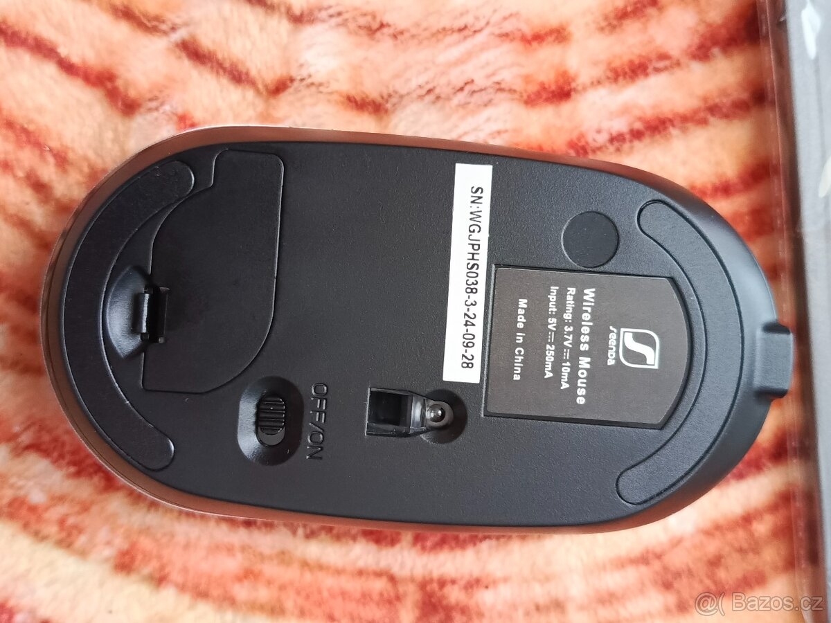 Bezdrátová dobíjecí klávesnice a myš -Seenda- Nová - 6