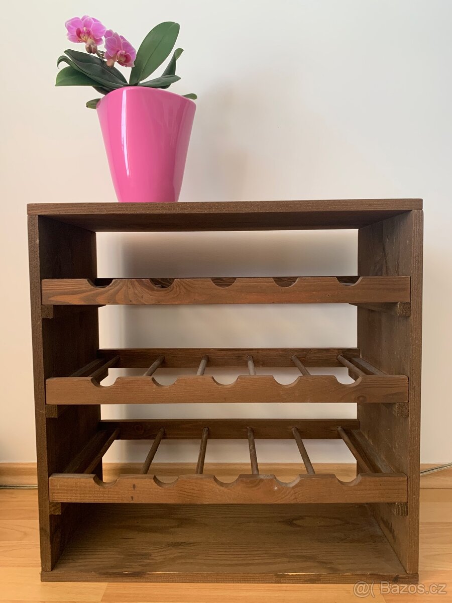 Dřevěná vinotéka - 6