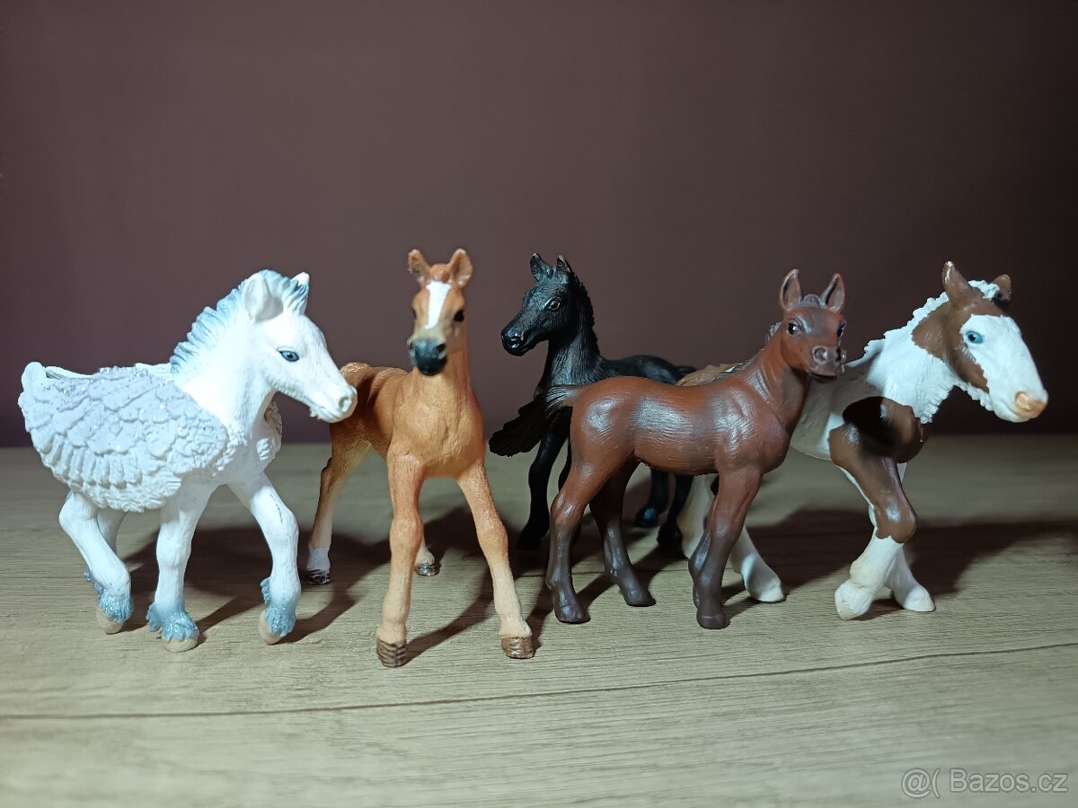 SCHLEICH a COLLECTA Koně - 6