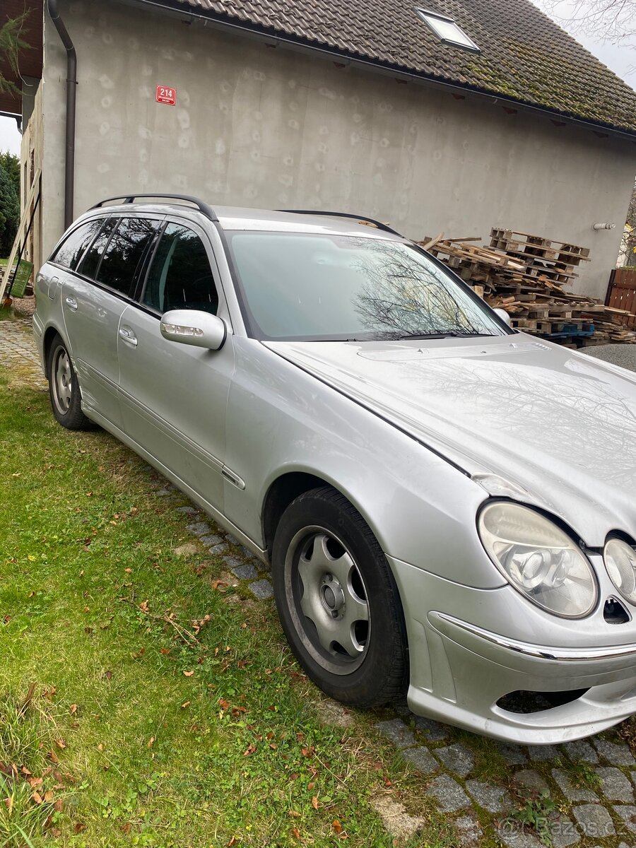 Mercedes Benz w211 E270 CDI spíše na díly či opravu - 6