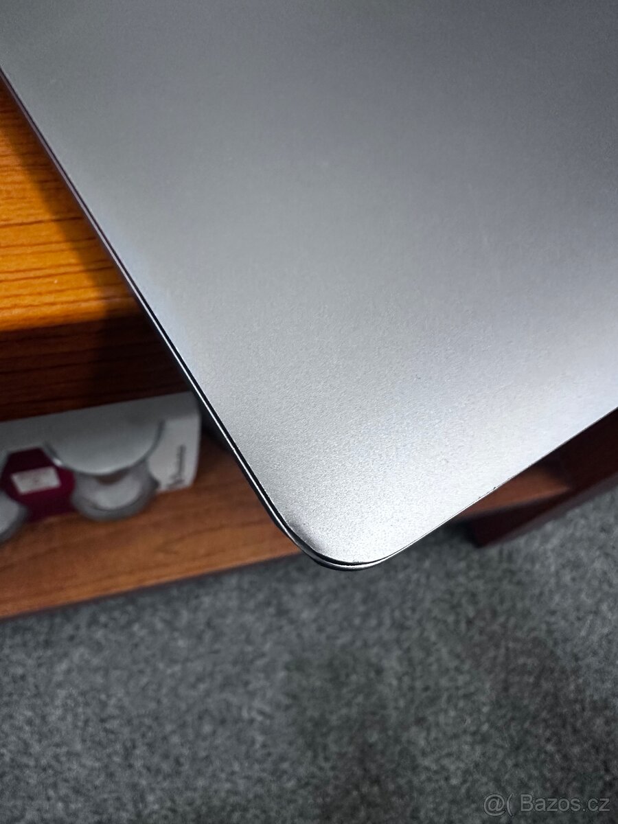 Apple Macbook Air Retina 13" 256 GB - 2020 - 6