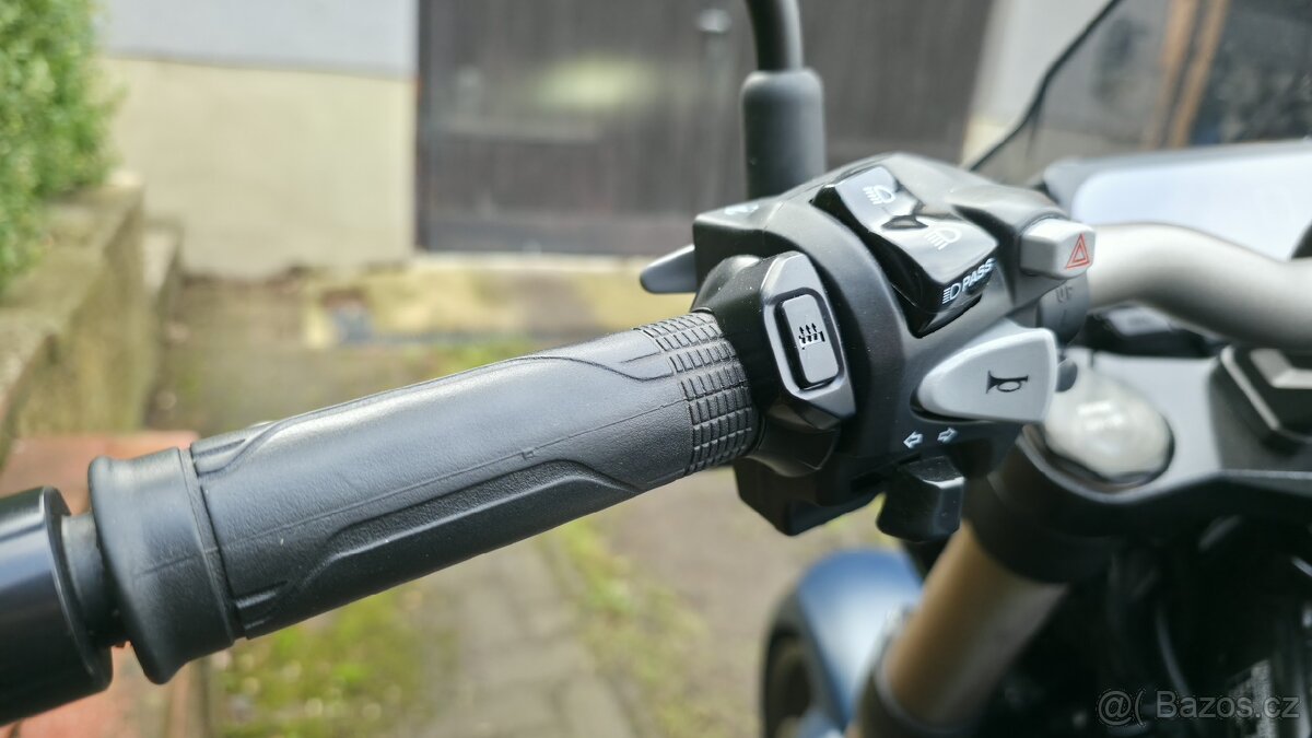 Honda CB650R 2021, plná výbava - 6
