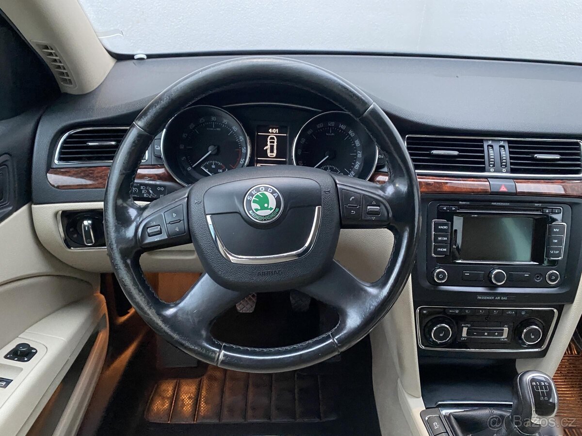 Škoda Superb II 1.6 TDi , 77 kW nafta, 2011 - 6