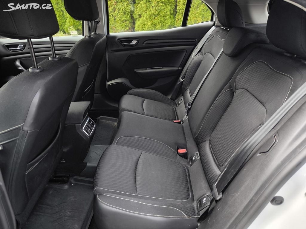 Renault Mégane, 1.5 DCi ZEN - 6