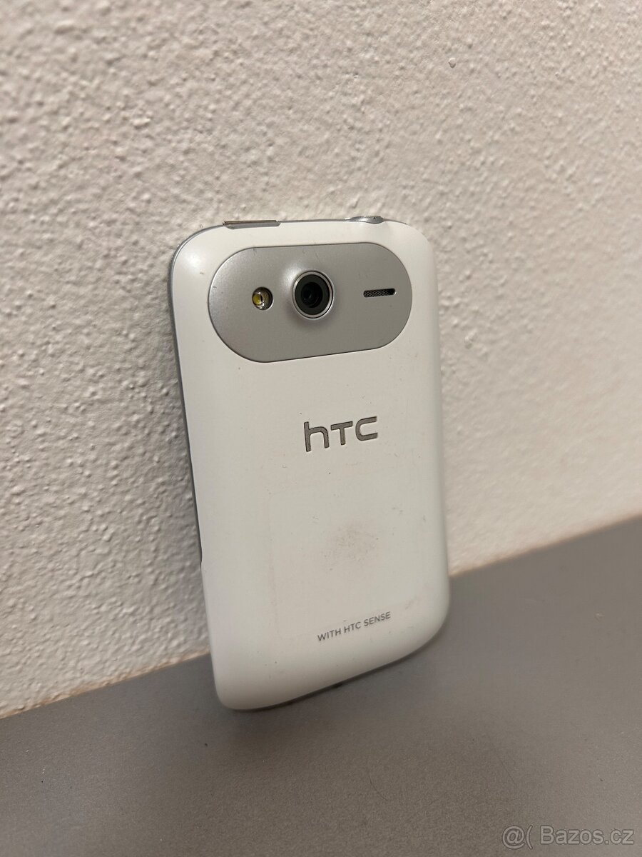 HTC Wildfire S A510e - 6