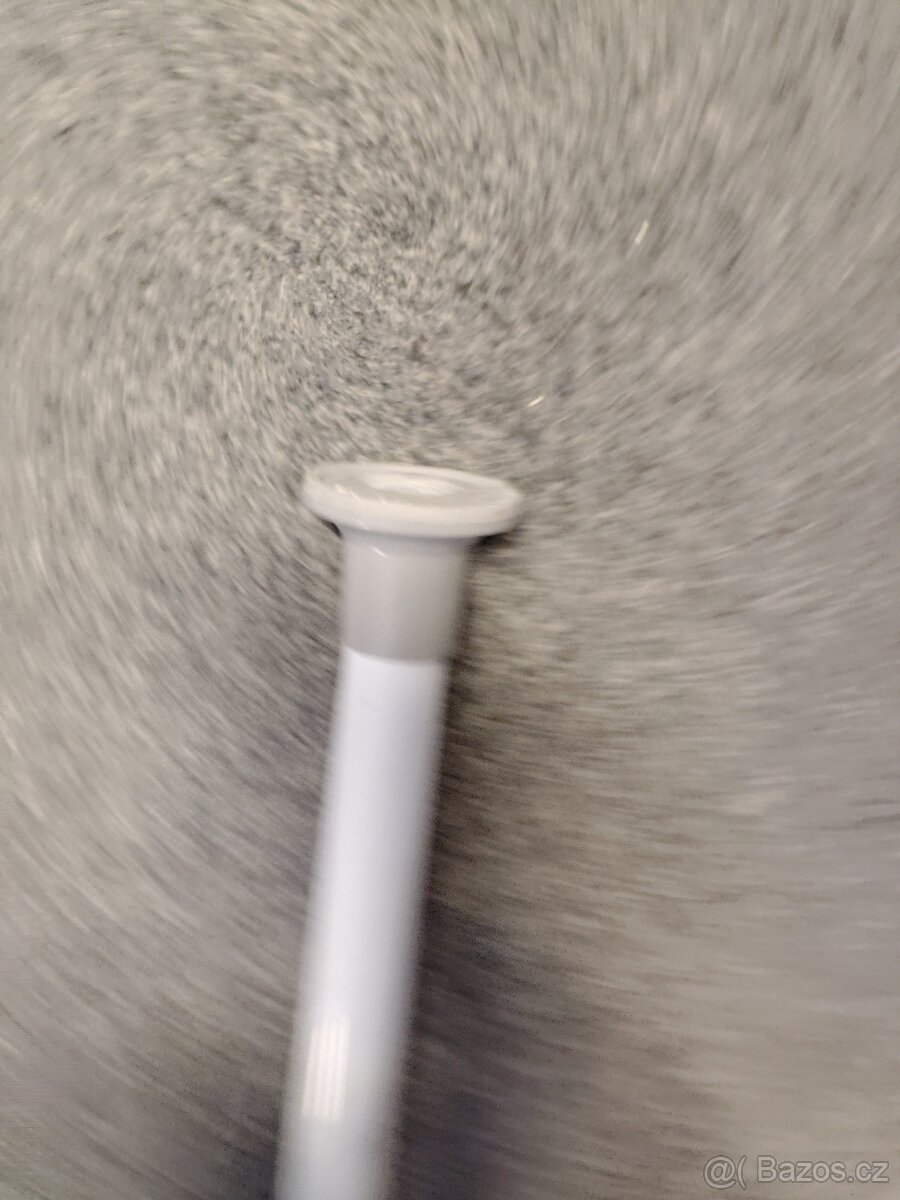 Teleskopický věšák, stojan na oblečení bílý kovový - 6