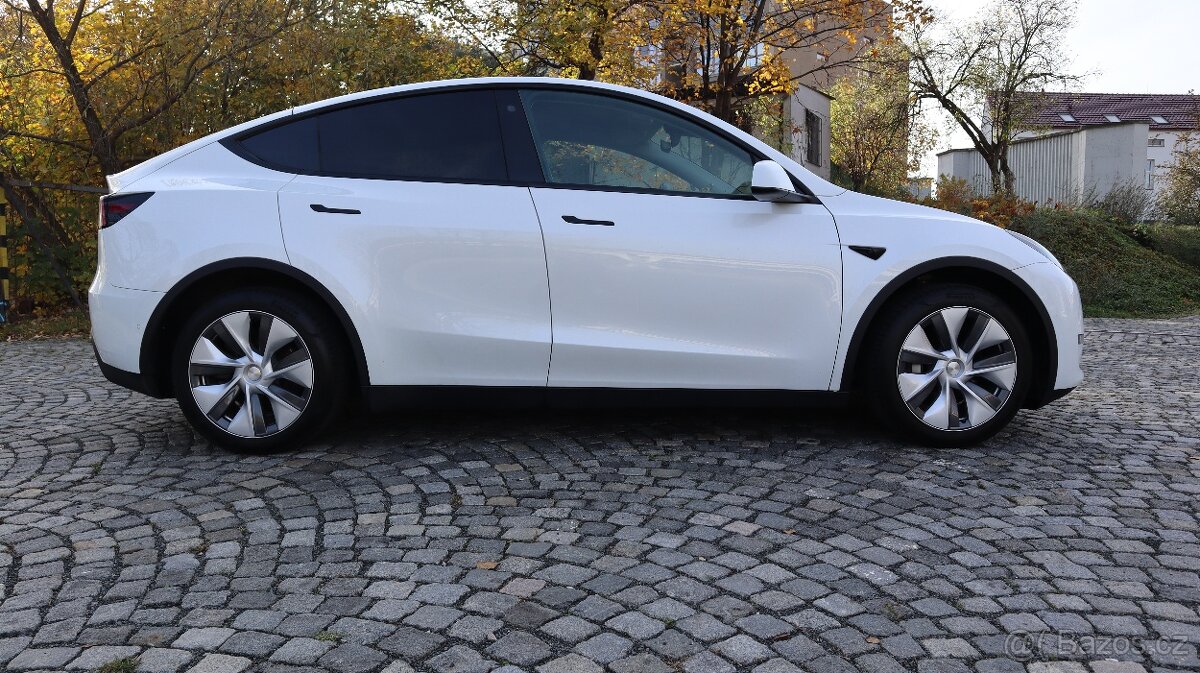 Tesla Model Y, Long Range 4WD – 82 kWh, Enhanced autopilot - 6