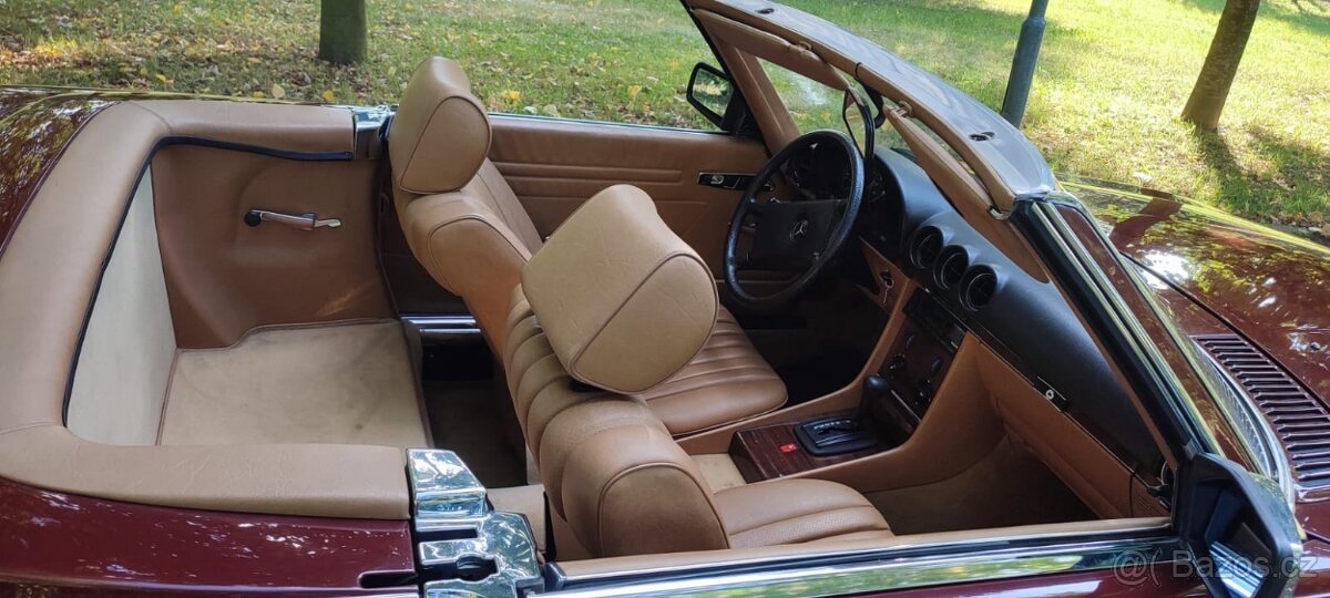 Mercedes-Benz 107 SL 280 - 6